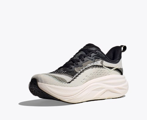 HOKA Women's Skyflow Shoes in Black/White, Size 8