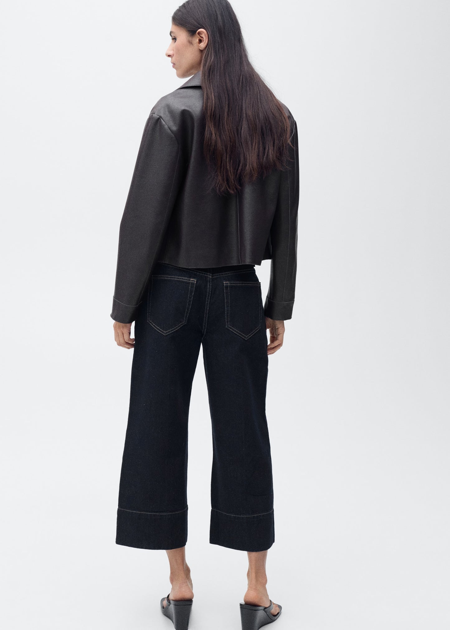 MANGO - Wideleg cropped jeans with seam detail open blue - 14 - Woman