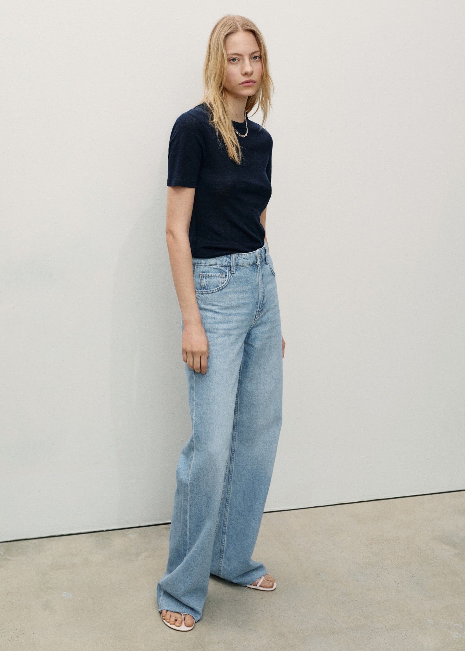 MANGO - Danila wideleg high-rise jeans medium blue - 2 - Woman
