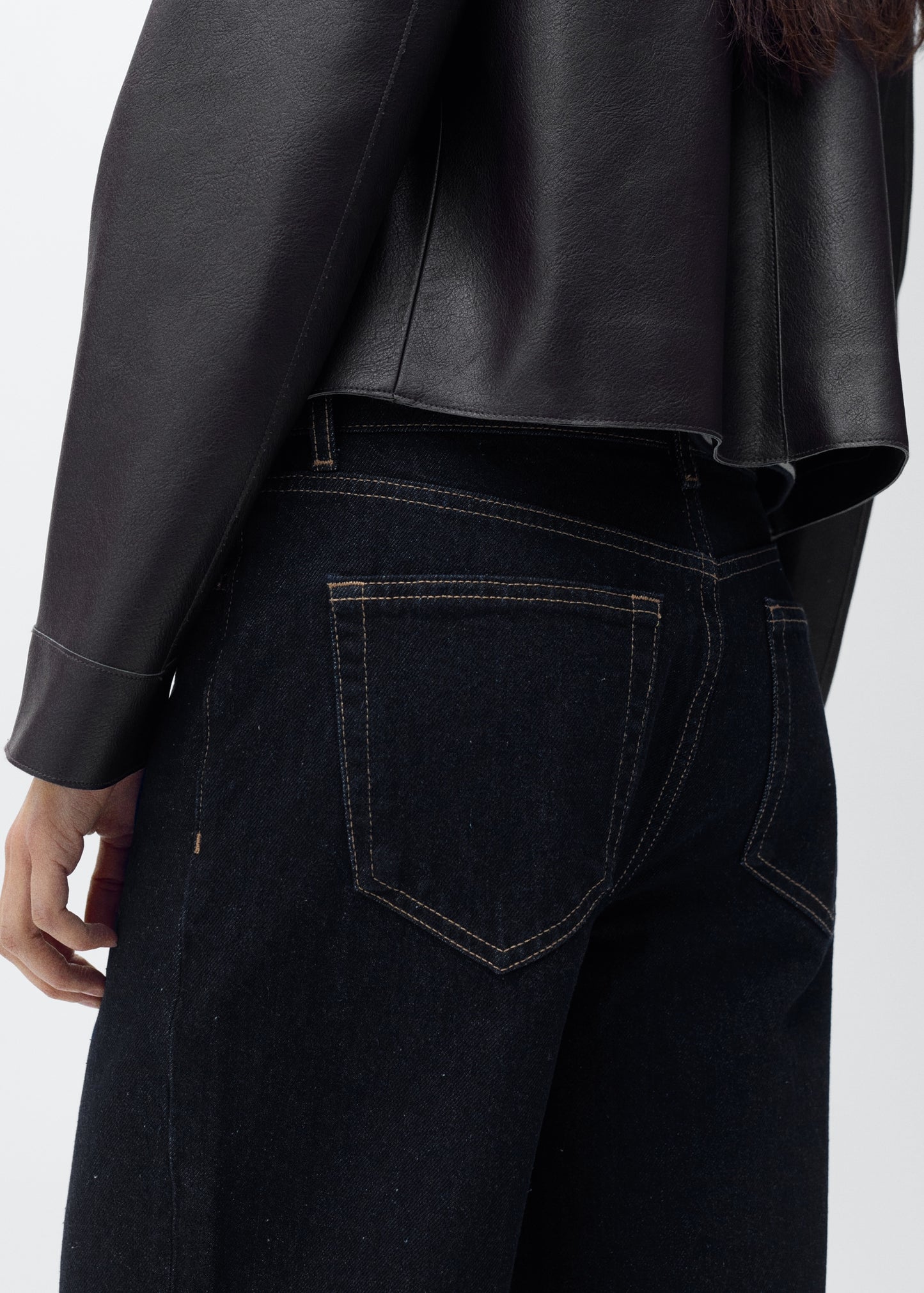 MANGO - Wideleg cropped jeans with seam detail open blue - 14 - Woman