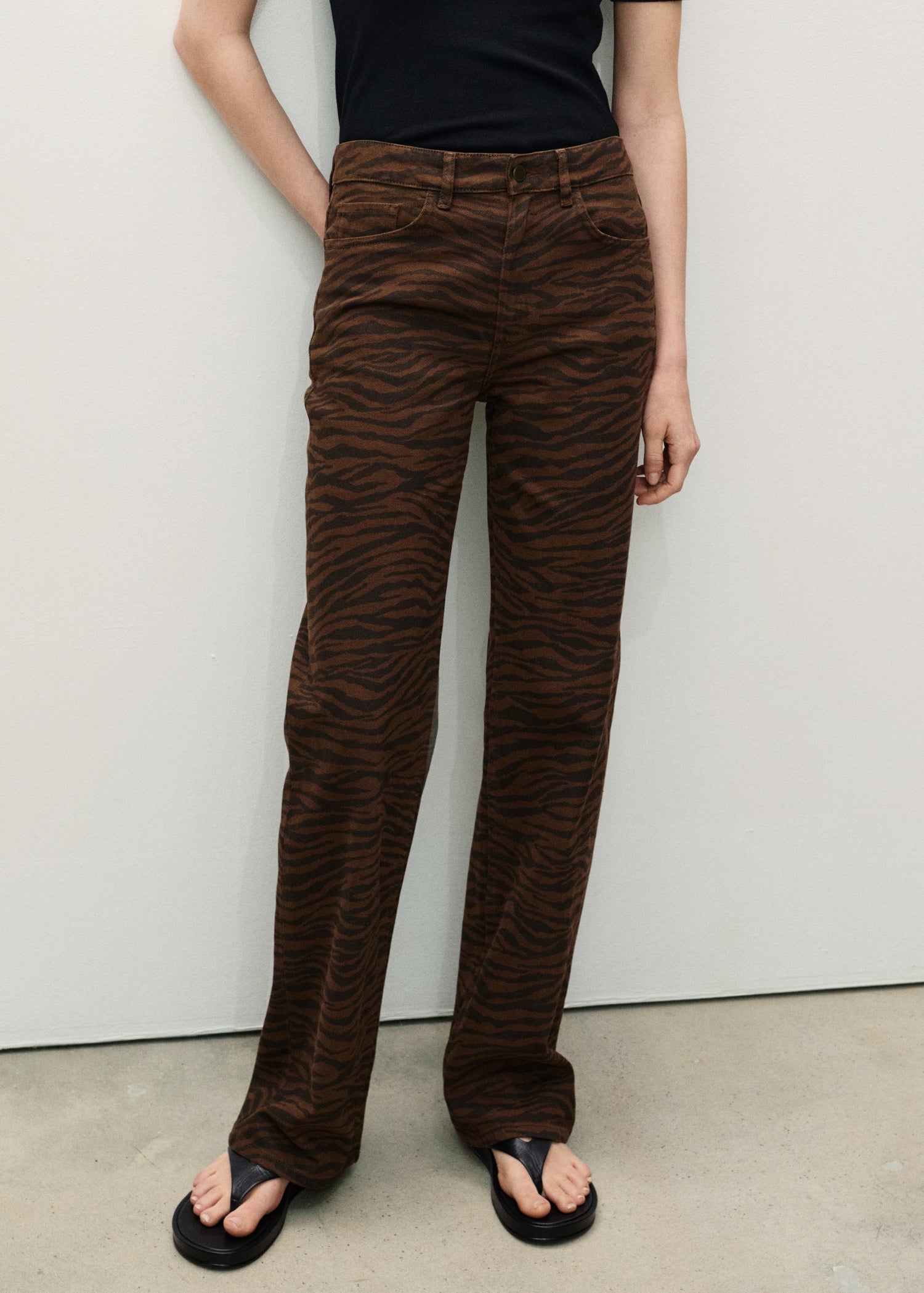 MANGO - Zebra-print straight-fit jeans chocolate - 14 - Woman
