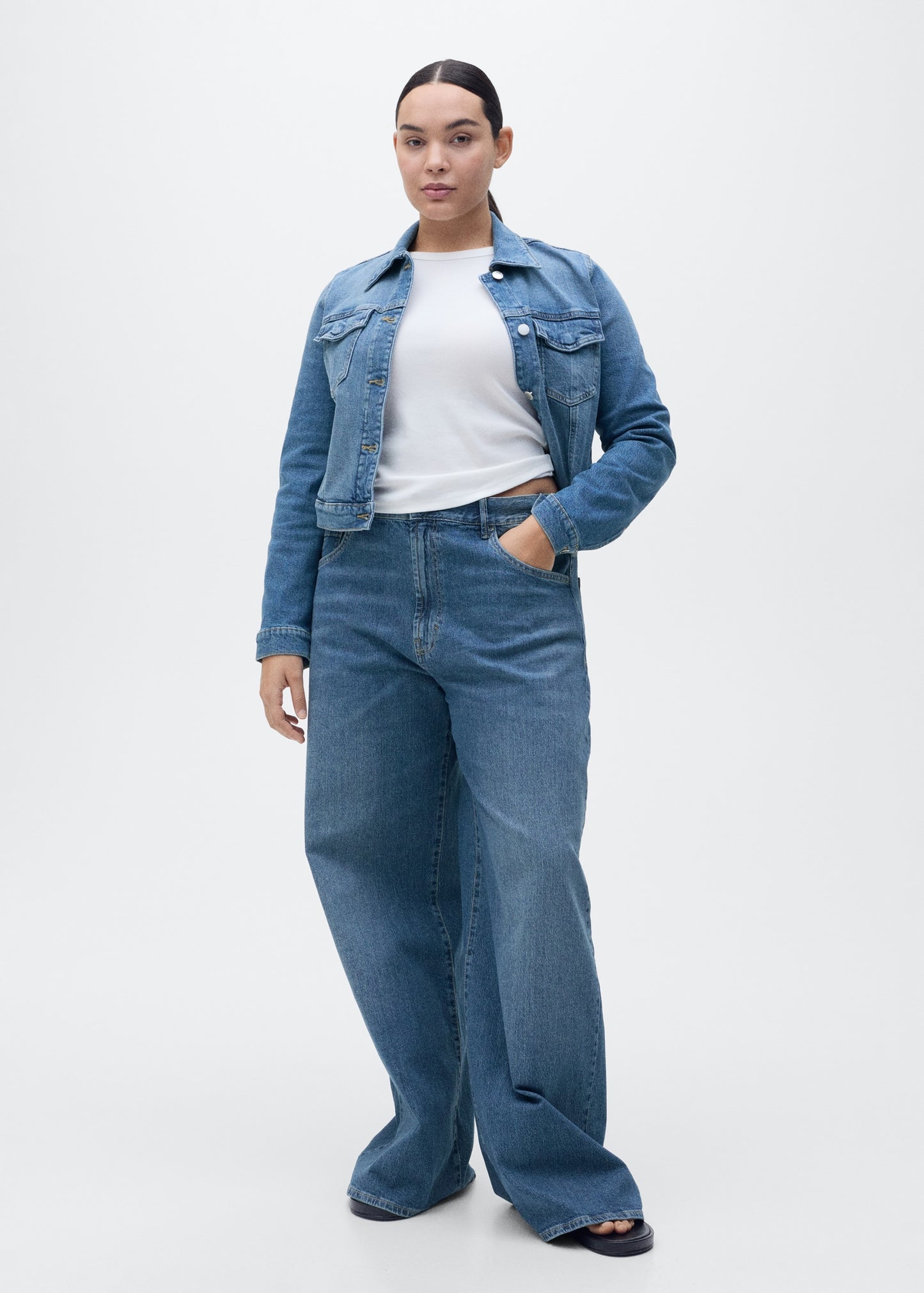 MANGO - High-rise wideleg jeans medium blue - 2 - Woman