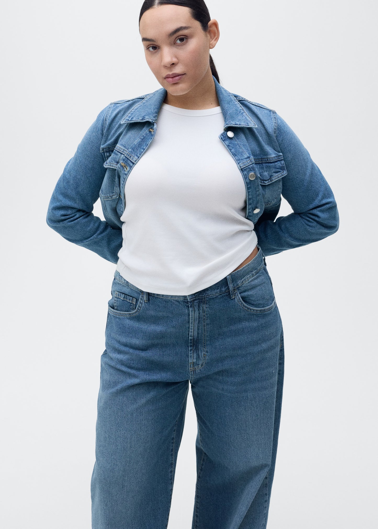 MANGO - High-rise wideleg jeans medium blue - 2 - Woman
