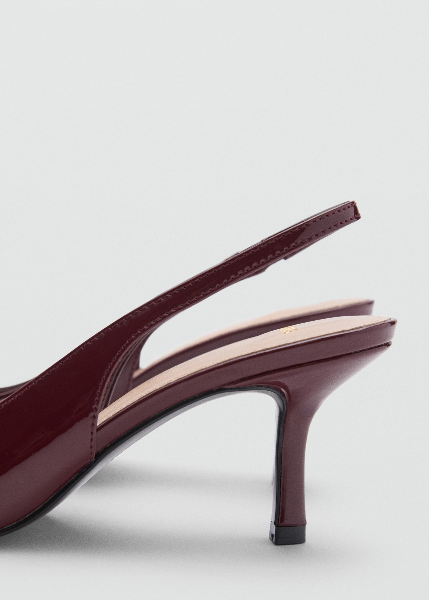 MANGO - Pointed shoes with patent leather effect burgundy - 9½ - Woman
